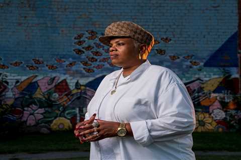 Survivors of Gangs and Gun Violence, These Ladies Now Assist Others Navigate Grief